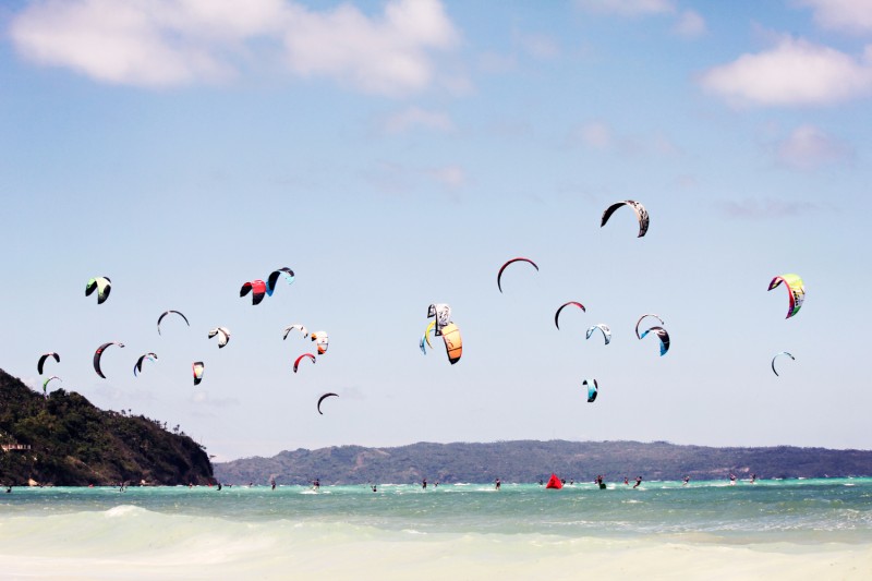 Boracay_kitesurfing.jpg